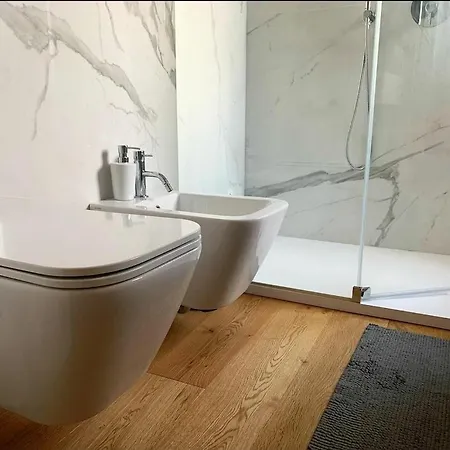 Penthouse F8 - Panoramic Terrace, View Two Towers *