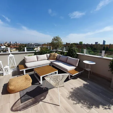 Penthouse F8 - Panoramic Terrace, View Two Towers Apartment Bologna