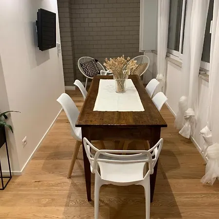 Penthouse F8 - Panoramic Terrace, View Two Towers