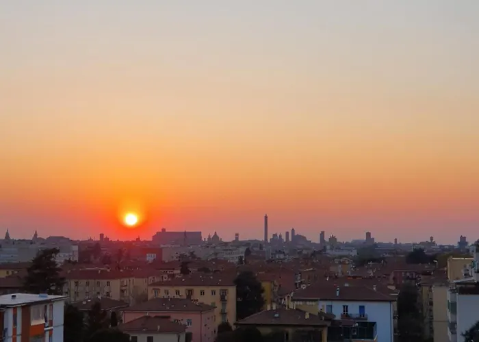 Penthouse F8 - Panoramic Terrace, View Two Towers *