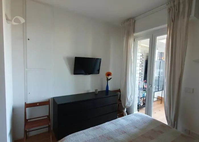 Penthouse F8 - Panoramic Terrace, View Two Towers 아파트 볼로냐